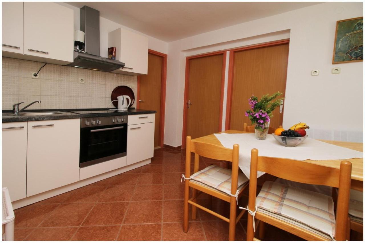 Apartments Elvi - Amazing Position & Parking Primošten Extérieur photo
