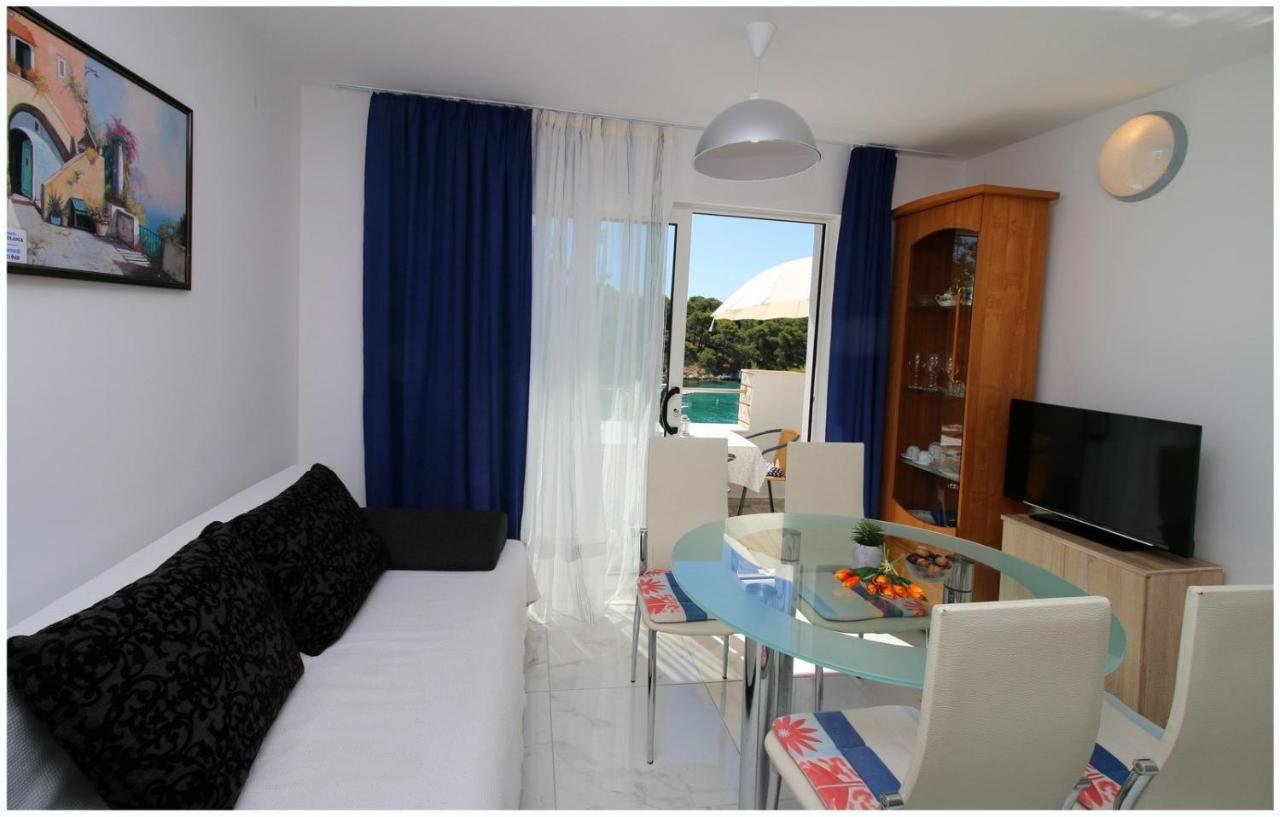 Apartments Elvi - Amazing Position & Parking Primošten Extérieur photo
