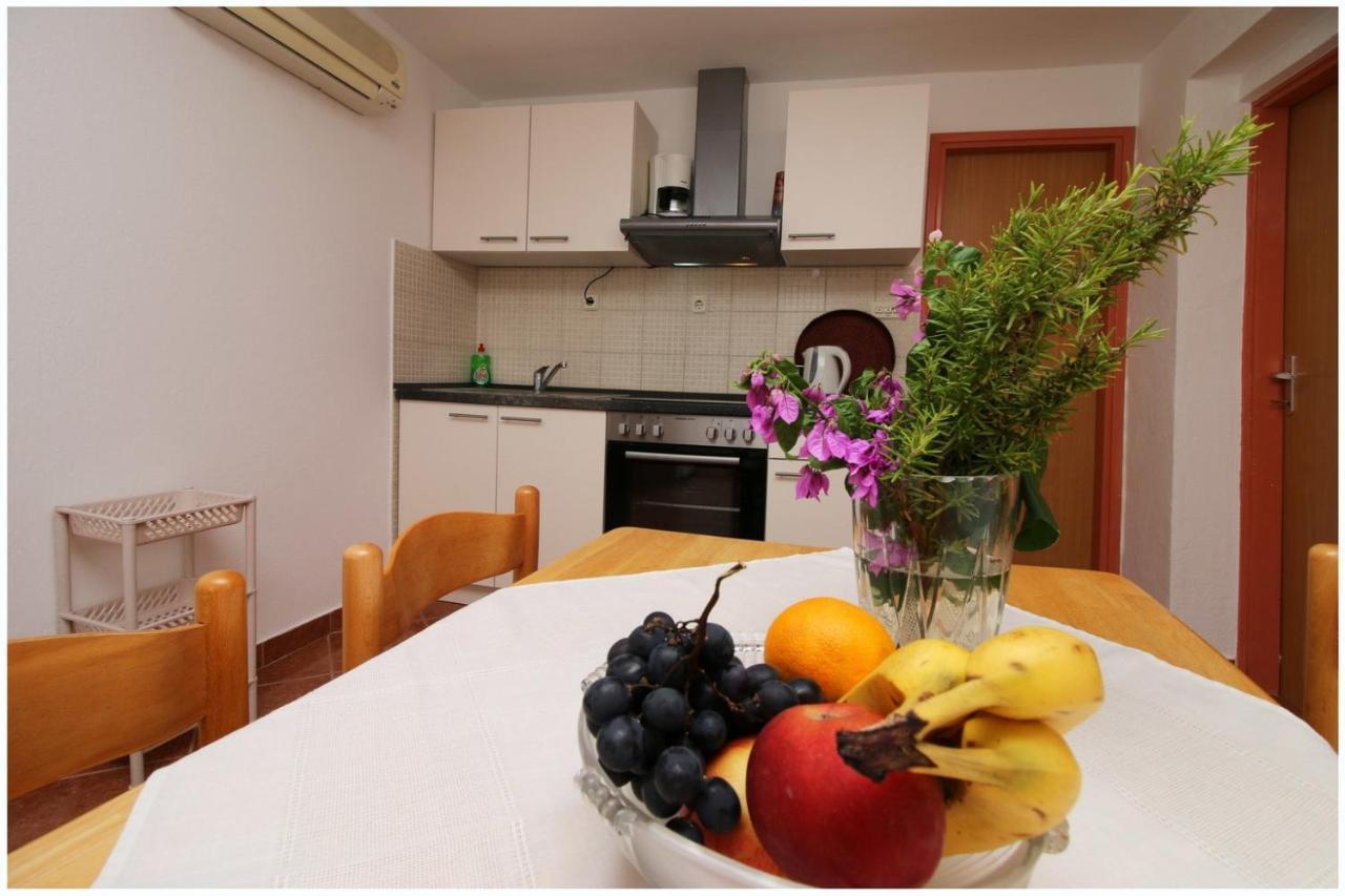 Apartments Elvi - Amazing Position & Parking Primošten Extérieur photo